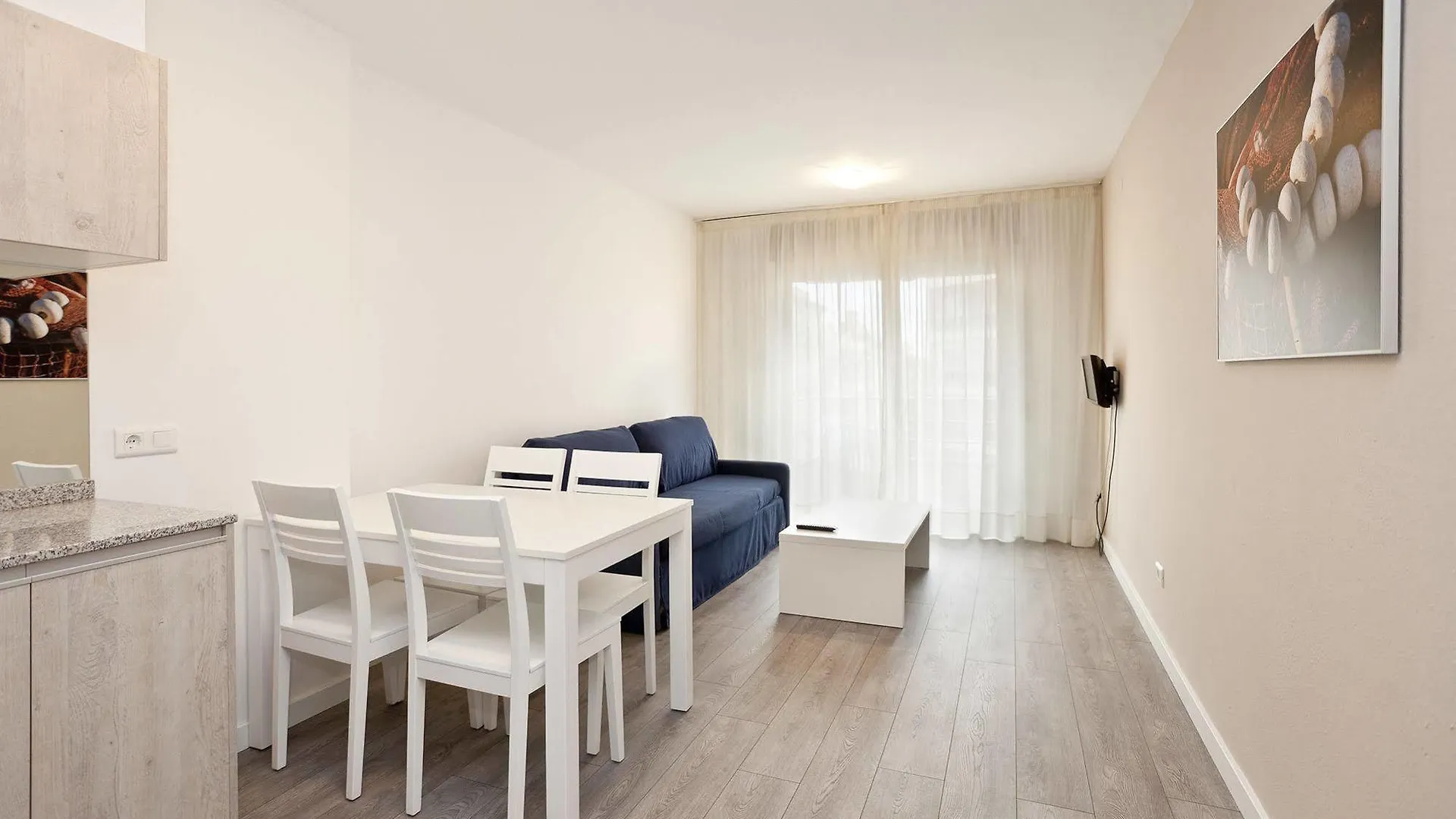 Apartment Apartamentos Port Eugeni Cambrils